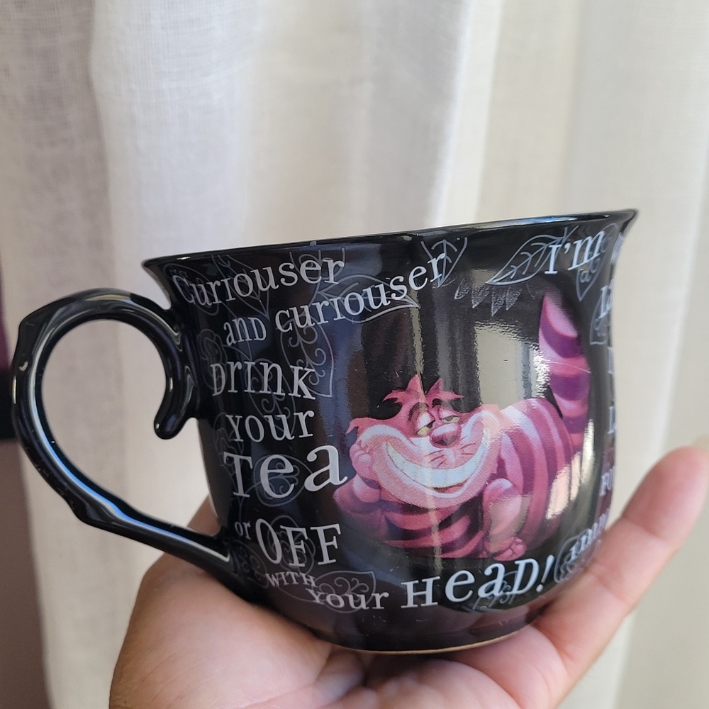 Disney Parks Alice in Wonderland Black Teapot "No Lid" Matching Teacups - Picture 13 of 14